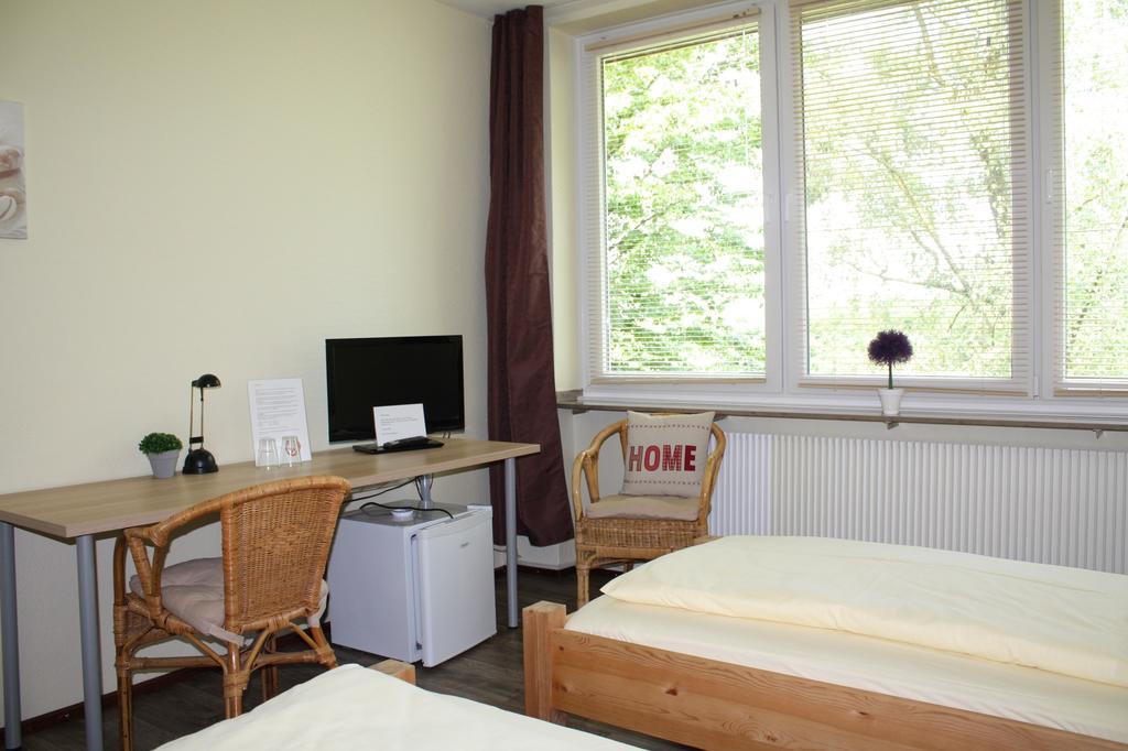 Hotel Am Siebenpfennigsknapp Lünen Oda fotoğraf